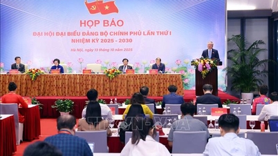 Biến nghị quyết Đại hội thành hiện thực, thành cuộc sống ấm no, hạnh phúc của nhân dân
