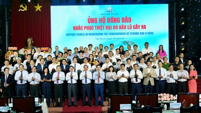 Tây Ninh: Họp mặt doanh nhân, doanh nghiệp nhân kỷ niệm 21 năm Ngày Doanh nhân Việt Nam
