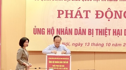 Die Delegation der Nationalversammlung und der Volksrat von Hanoi unterstützen die Menschen dabei, die Folgen von Stürmen und Überschwemmungen zu überwinden.