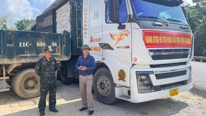 Sở Y tế kiểm tra, giám sát công tác tiếp nhận, cấp phát gạo hỗ trợ người dân khắc phục hậu quả sau cơn bão số 10 và cơn bão số 11 tại một số xã trên địa bàn tỉnh