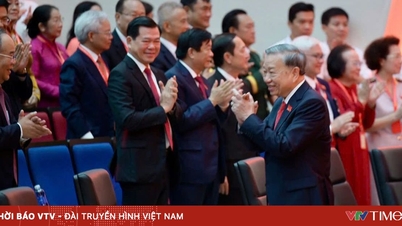 ト・ラム書記長がホーチミン市で第1回党大会に出席