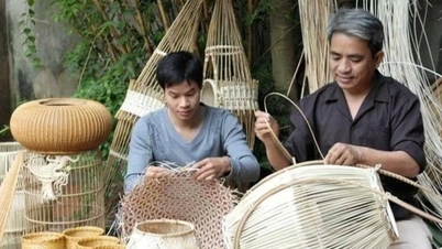 Produk OCOP menjangkau jauh dari tangan para pengrajin desa kerajinan Phu Vinh