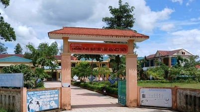Pais "boicotam" vice-diretora e quase 80 alunos abandonam a escola em massa