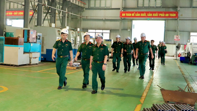 Tổng cục Công nghiệp Quốc phòng kiểm tra các đơn vị ở Thái Nguyên khắc phục hậu quả bão lũ