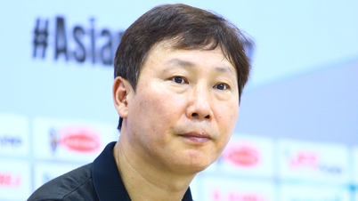 Coach Kim Sang Sik explains victory thanks to Nepal's own goal