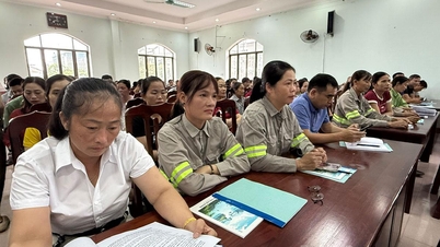 ການ​ໂຄສະນາ​ປະກັນ​ສັງຄົມ ​ແລະ ປະກັນ​ສຸຂະພາບ​ໃຫ້​ສະມາຊິກ​ສະຫະພັນ ​ແລະ ຄົນ​ງານ 150 ຄົນ