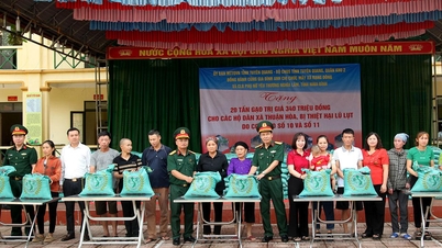 ກອງບັນຊາການທະຫານແຂວງ ມອບເຂົ້າສານ 20 ໂຕນ ໃຫ້ແກ່ປະຊາຊົນທີ່ໄດ້ຮັບຜົນກະທົບຈາກໄພທຳມະຊາດ.
