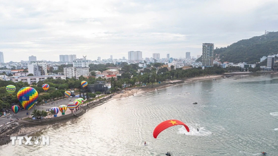Vung Tau wurde zum ersten Mal als Asiens führendes Strandtourismusziel ausgezeichnet.