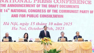 Konferensi pers internasional untuk mengumumkan rancangan dokumen yang akan diserahkan ke Kongres Partai Nasional ke-14 untuk mengumpulkan opini publik
