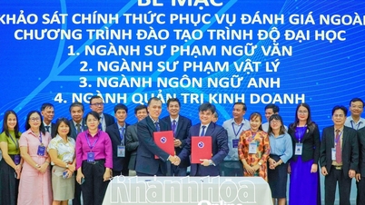 Khanh Hoa Universiteit heeft de officiële enquête ingevuld ten behoeve van de externe evaluatie van 4 opleidingsprogramma's.