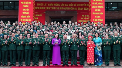 Frauen in der Armee verschönern die Tradition und die edlen Eigenschaften von „Onkel Hos Soldaten“