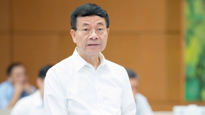 Ministre Nguyen Manh Hung : « La gestion sur papier n'est qu'une exception »