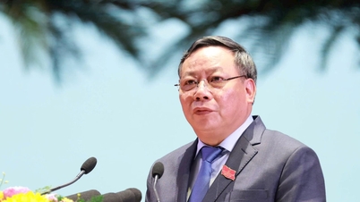 Kongres ke-18 Komite Partai Hanoi, periode 2025-2030 Membawa Hanoi ke tingkat regional dan dunia, menjadi simbol perdamaian dan kemakmuran