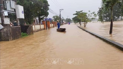 Persiapan penutupan spillway bawah waduk hidroelektrik Tuyen Quang dan Hoa Binh