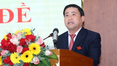ラム・ドン氏がカインホア省人民評議会の議長に選出された。