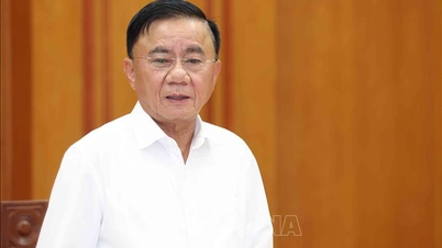 นาย Tran Cam Tu สมาชิกถาวรของสำนักงานเลขาธิการ เป็นประธานการประชุมเชิงปฏิบัติการไตรมาสที่ 3 ปี 2568