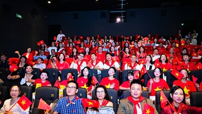 Fatherland in the Heart: The Concert Film - Spreading Patriotism Through the Language of Music and Cinema