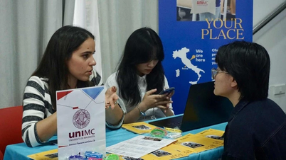 Die Tür zum Studium in Italien steht vietnamesischen Studenten offen