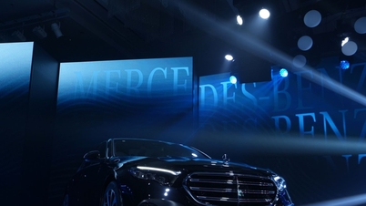 Mercedes-Benz E-Class 2025: E 200, E 300 AMG di Vietnam