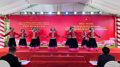 Sơ kết 12 năm kết nghĩa hữu nghị giữa thôn Lồ Cố Chin (Việt Nam) và thôn Lao Kha (Trung Quốc)