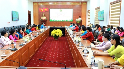 省労働連盟:ベトナム女性連合創立95周年記念集会