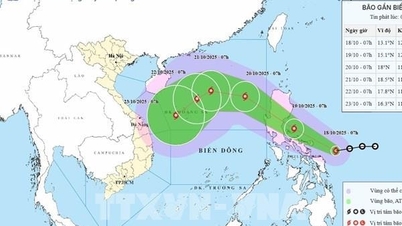 베트남 상륙 전 폭풍 펭센이 약해질 수도