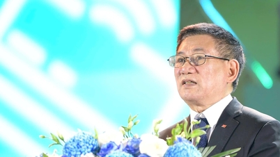 Vizepremierminister Ho Duc Phoc: Bargeldloses Bezahlen ist ein unvermeidlicher und unumkehrbarer Trend.