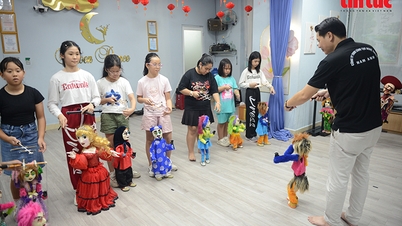 Menyebarkan seni boneka tali di jantung Kota Ho Chi Minh