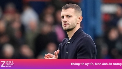 HLV Wilshere gây ấn tượng mạnh