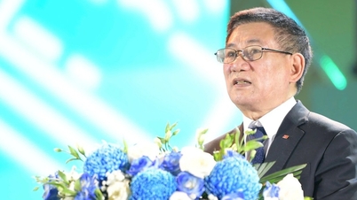 부총리: 무현금 결제는 돌이킬 수 없는 추세다