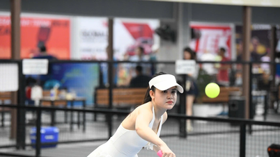 Momentos emocionantes do Torneio de Pickleball JEEP pelo Jornal Tien Phong