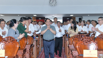 ທ່ານ​ນາ​ຍົກ​ລັດ​ຖະ​ມົນ​ຕີ ຟ້າມ​ບິ່ງ​ມິງ ໄດ້​ພົບ​ປະ​ກັບ​ຜູ້​ມີ​ສິດ​ເລືອກ​ຕັ້ງ ກ່ອນ​ກອງ​ປະ​ຊຸມ​ສະ​ໄໝ​ສາ​ມັນ​ເທື່ອ​ທີ 10 ສະ​ພາ​ແຫ່ງ​ຊາດ​ຊຸດ​ທີ 15 ຢູ່​ນະ​ຄອນ ເກີນ​ເທີ.
