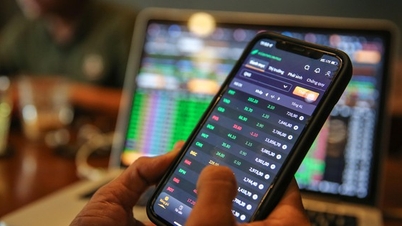 Χάνοντας χρήματα στο σερφ, θα πρέπει οι επενδυτές F0 να επενδύσουν σε αμοιβαία κεφάλαια ανοιχτού τύπου με την υπόσχεση κέρδους 10-30%/έτος;