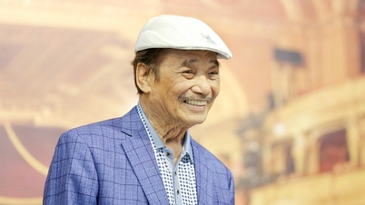 People's Artist Tran Hieu was hospitalized because of cancer metastasis to the bones.