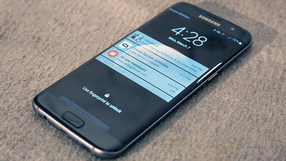 Phone automatically restarts at night, be careful of losing all your money