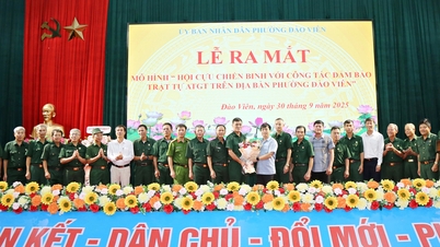 ວາງ​ສະ​ແດງ​ຮູບ​ແບບ​ສະ​ມາ​ຄົມ​ສະ​ຫະ​ພັນ​ສະ​ຫະ​ພັນ​ສະ​ຫະ​ພັນ​ສະ​ຫະ​ພັນ​ສະ​ຫະ​ພັນ​ສະ​ຫະ​ພັນ​ອາ​ວຸດ​ສະ​ຫະ​ລັດ ດ່າ​ວ​ເວີນ ພ້ອມ​ກັບ​ວຽກ​ງານ​ຮັບ​ປະ​ກັນ​ຄວາມ​ເປັນ​ລະ​ບຽບ​ຈະ​ລາ​ຈອນ