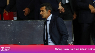 Barcelona-Fans buhen Figo aus