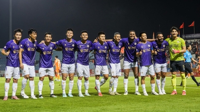 Senaste V-League-rankingen: Slår enkelt Da Nang, Hanoi FC ligger inte längre i botten