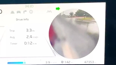 기아 EV6와 사각지대 모니터: 비가 시험대에 오를 때