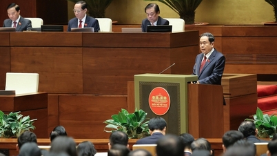 The National Assembly will consider and pass 53 draft laws and resolutions at the 10th Session of the 15th National Assembly.