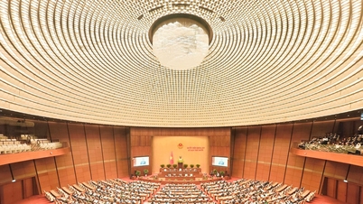 Some images of the solemn opening of the 10th Session, 15th National Assembly
