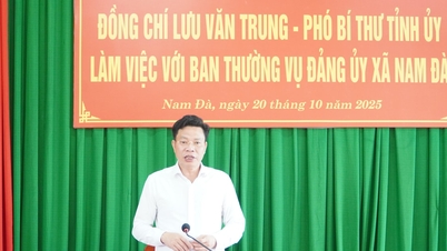 Wakil Sekretaris Komite Partai Provinsi Lam Dong, Luu Van Trung, bekerja sama dengan Komite Partai Komune Nam Da
