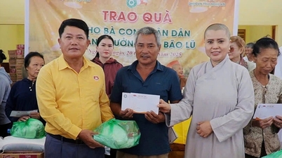 ຄະນະ​ຜູ້​ແທນ​ຄະນະ​ສາສະໜາ​ພຸດ​ຫວຽດນາມ ​ໄດ້​ມອບ​ຂອງຂວັນ 500 ພູດ ​ໃຫ້​ປະຊາຊົນ​ທີ່​ປະສົບ​ໄພ​ນ້ຳ​ຖ້ວມ​ຢູ່​ແຂວງ ​ເງ້ອານ.