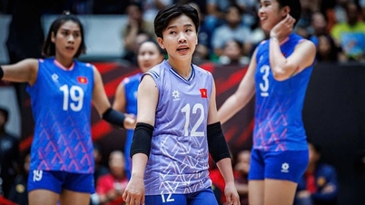 Vietnamese women's volleyball team overcomes difficulties before SEA Games 33: Why can't they train abroad?