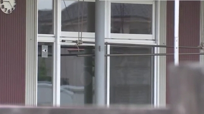 Female teacher admits to setting fire to school because she "hates" her colleagues
