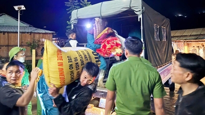 Police and soldiers promptly evacuated dozens of people in areas at risk of landslides to safety at night.