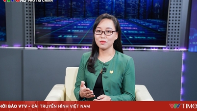 Dari “bendahara” menjadi “investor strategis”: Perempuan Vietnam menegaskan posisi keuangan mereka