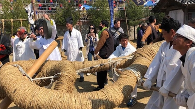 Le monde entier se réunit à Hanoi pour participer au tir à la corde de Thang Long - Festival de Hanoi