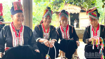 Menyebarkan semangat solidaritas yang besar dan nilai warisan budaya Vietnam