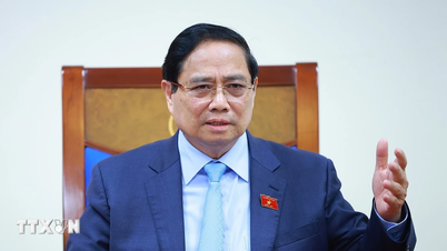 Premierminister Pham Minh Chinh telefonierte mit dem thailändischen Premierminister Anutin Charnvirakul.